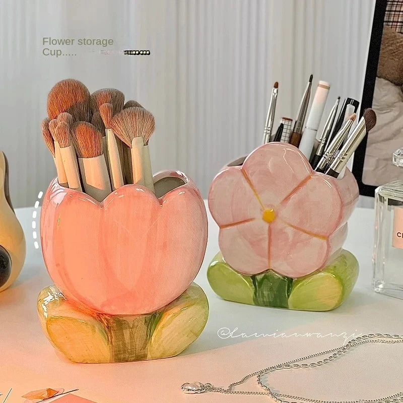 Tulip Flower Ceramic Brush Holder
