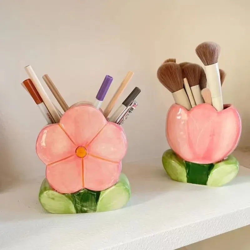Tulip Flower Ceramic Brush Holder